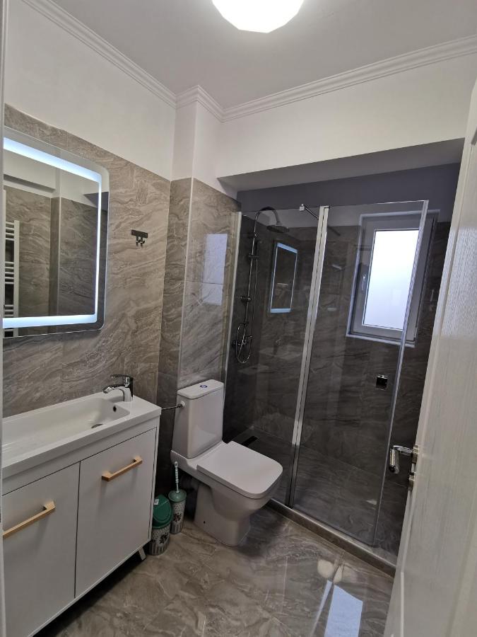 Otopeni Comfort Apartaments ภายนอก รูปภาพ